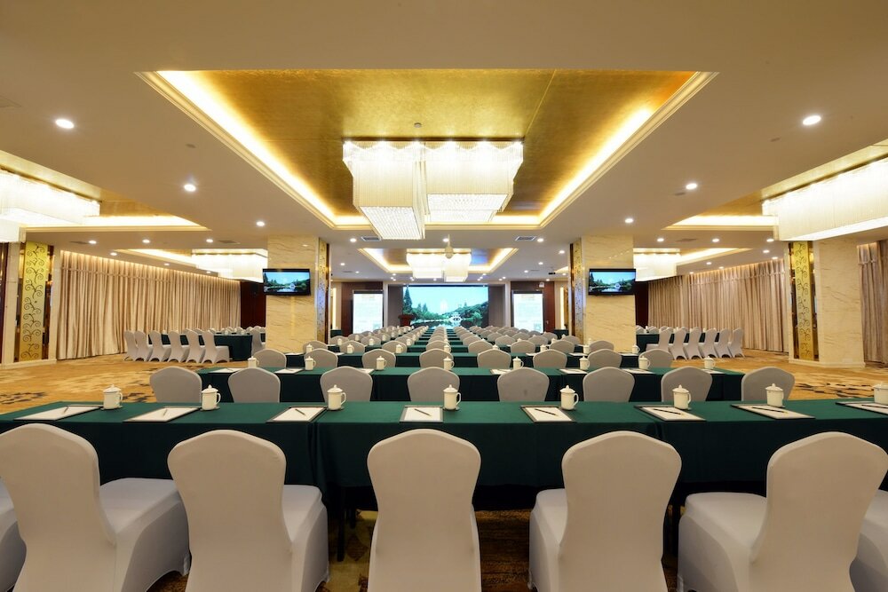 Фото Excemon Hefei Peace Hotel