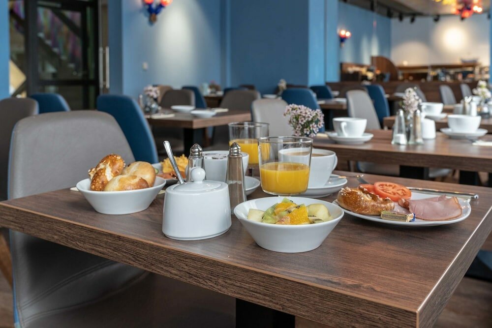 Фото Westend Hotel