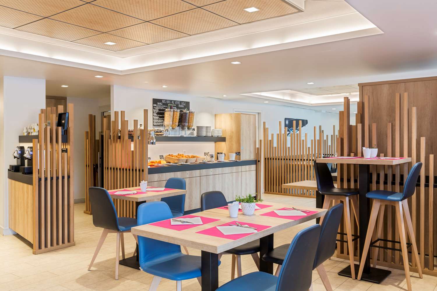 Фото Moxy Annecy