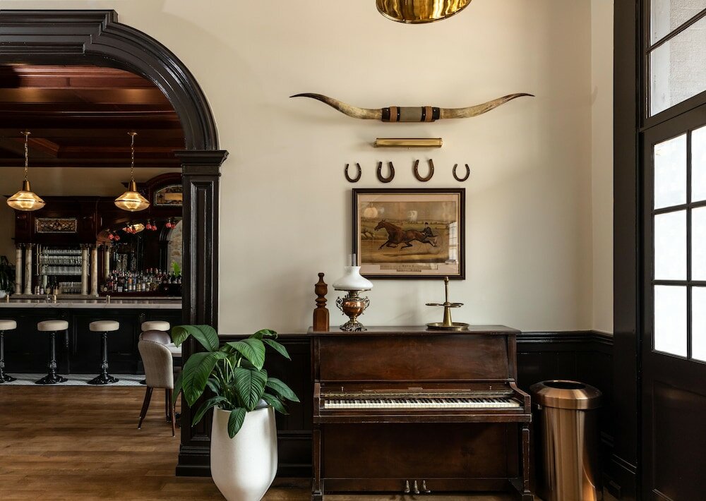 Фото Holbrooke Hotel