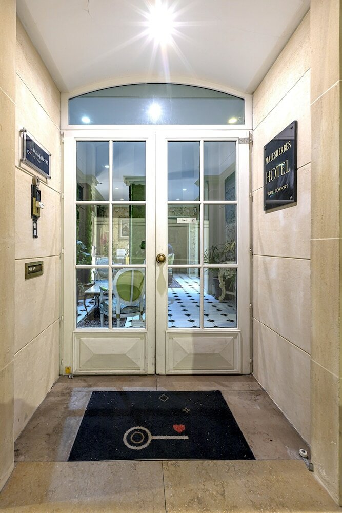 Фото Hôtel Romance Malesherbes