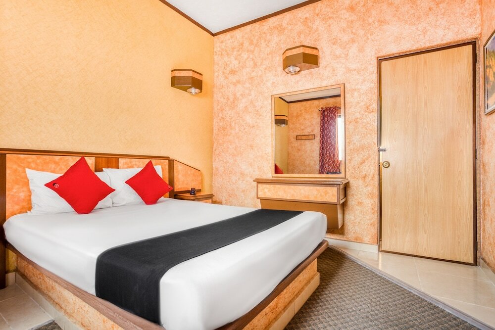 Фото Valencia Hotel