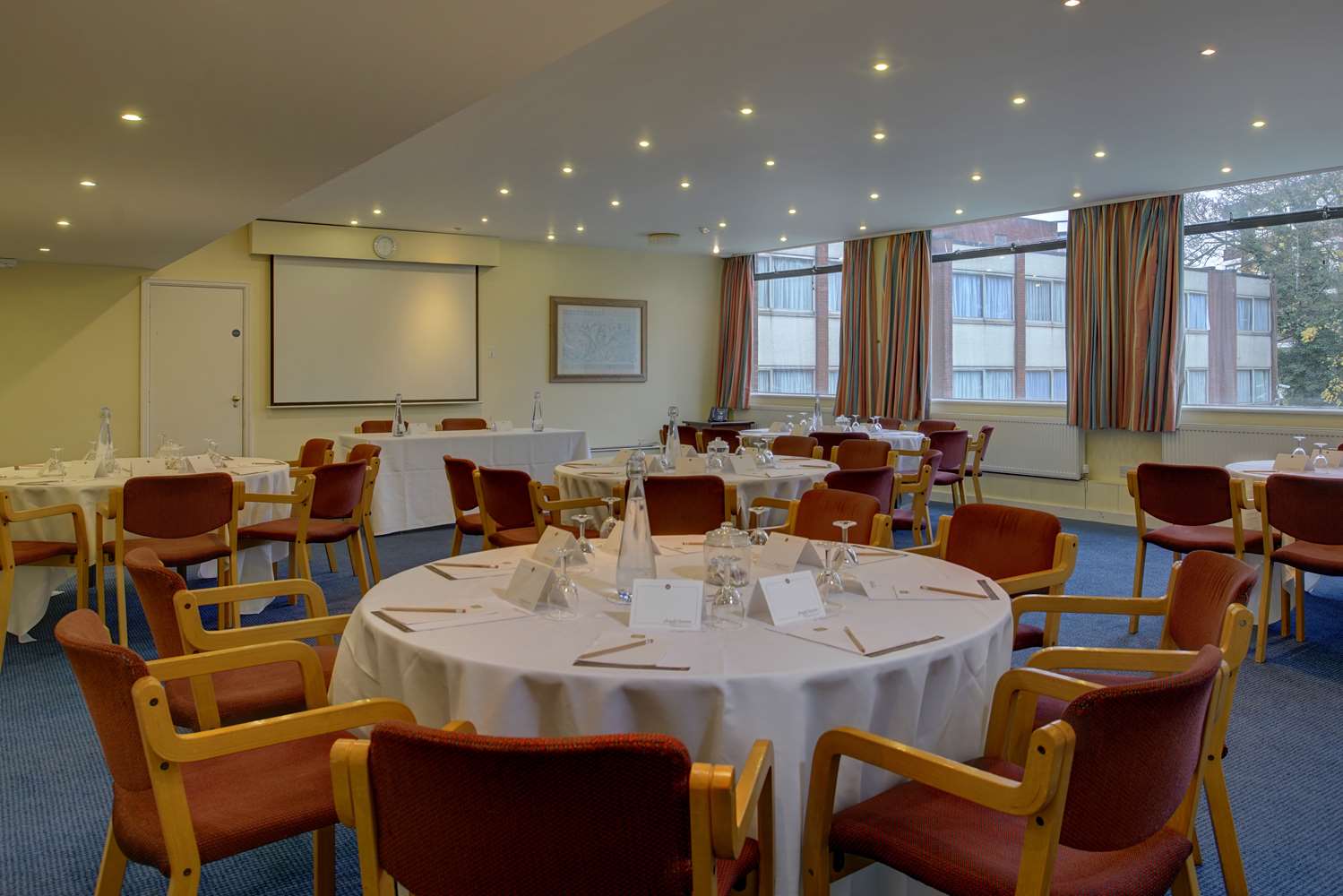 Фото Best Western Plough & Harrow Hotel