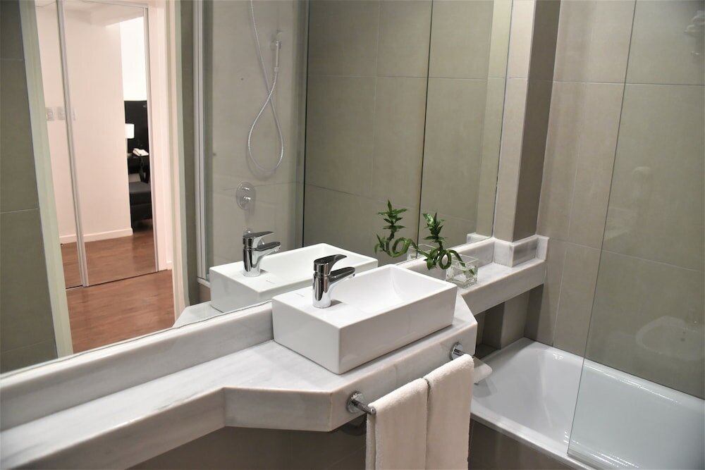 Фото Grand King Hotel