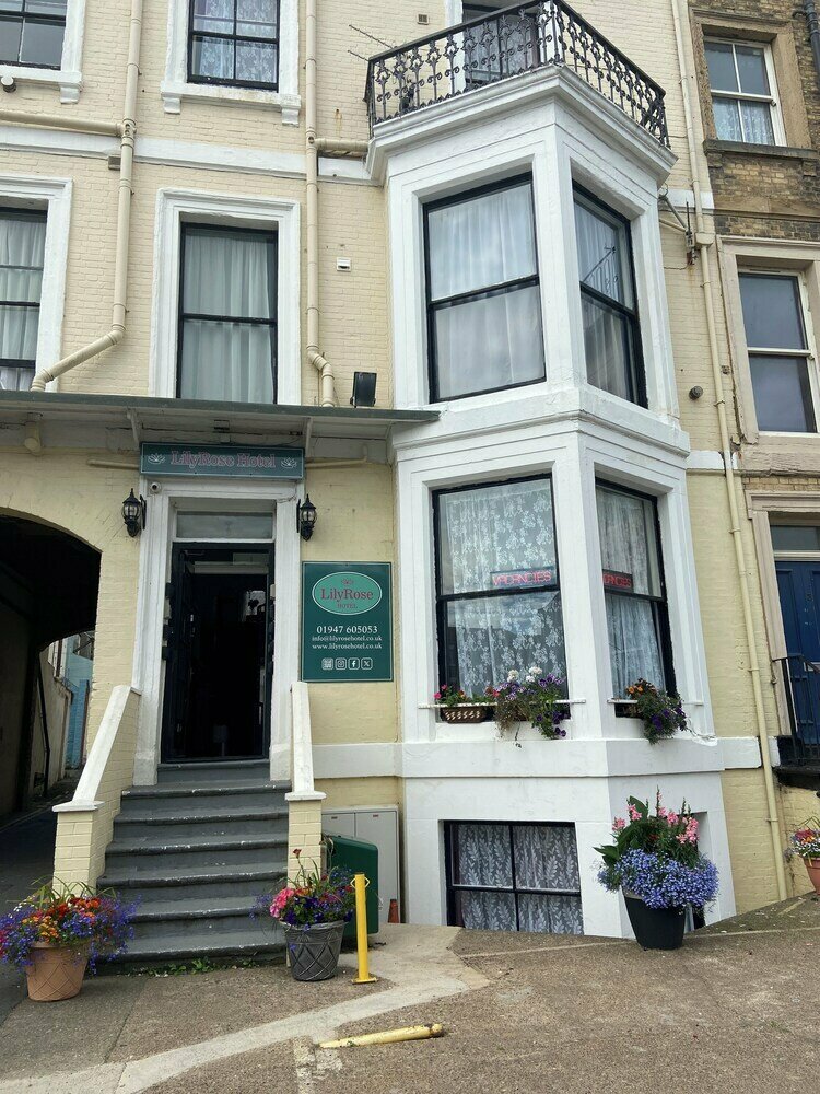 Hotel The Esplanade Hotel, Whitby, photo