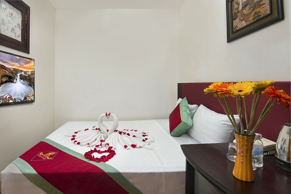 Фото Saint Paul Hotel