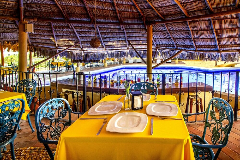 Фото Hotel Plaza Tucanes