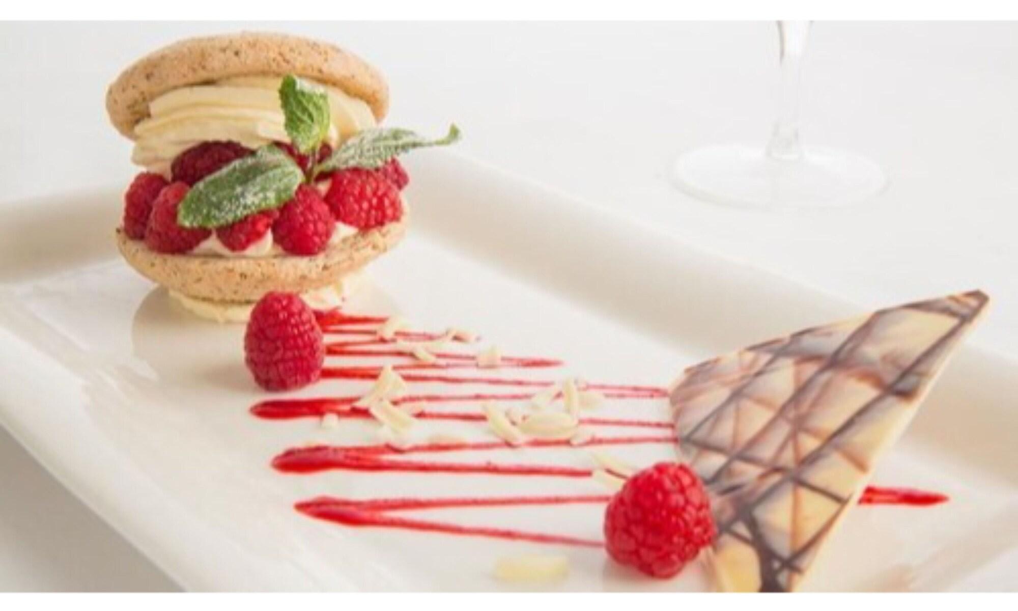 Фото The Priory Hotel