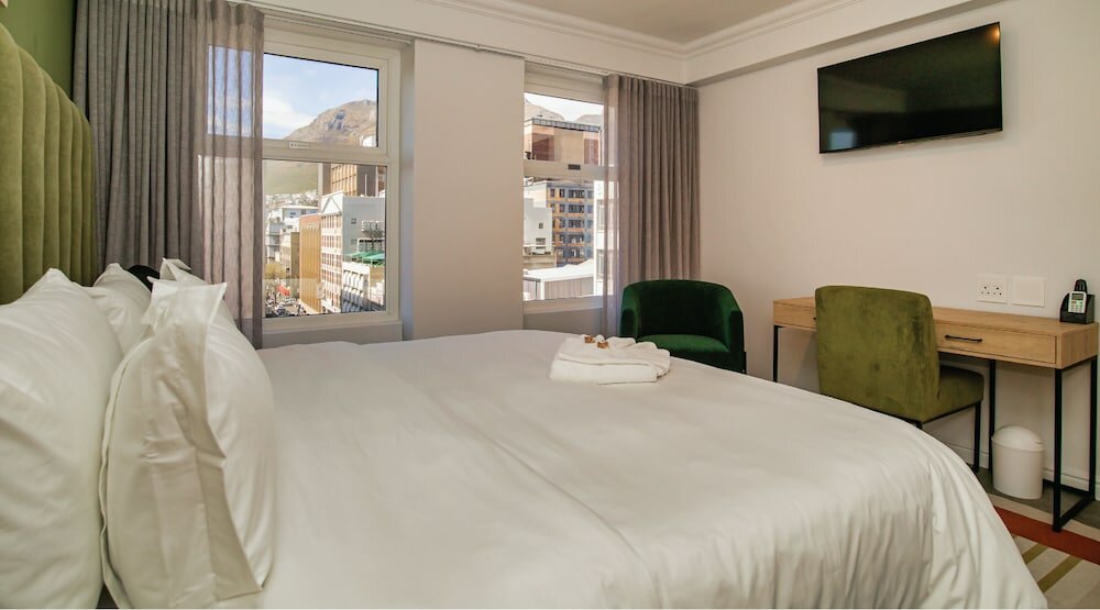 Фото Parliament Hotel