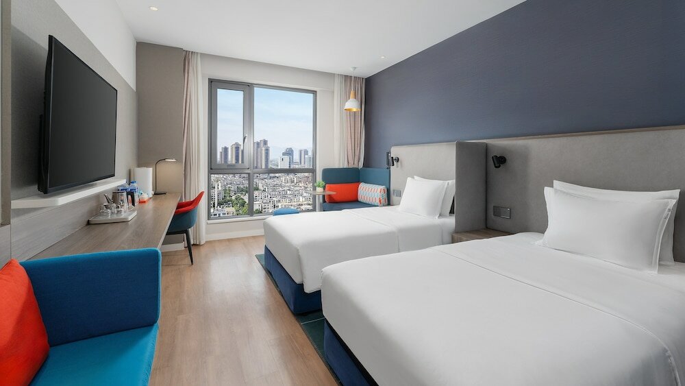 Фото Holiday Inn Express Kunming West, an Ihg Hotel