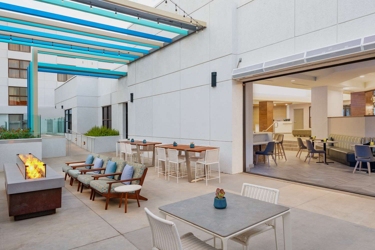 Фото DoubleTree by Hilton Phoenix Chandler