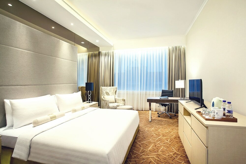 Фото Menara Peninsula Hotel Jakarta