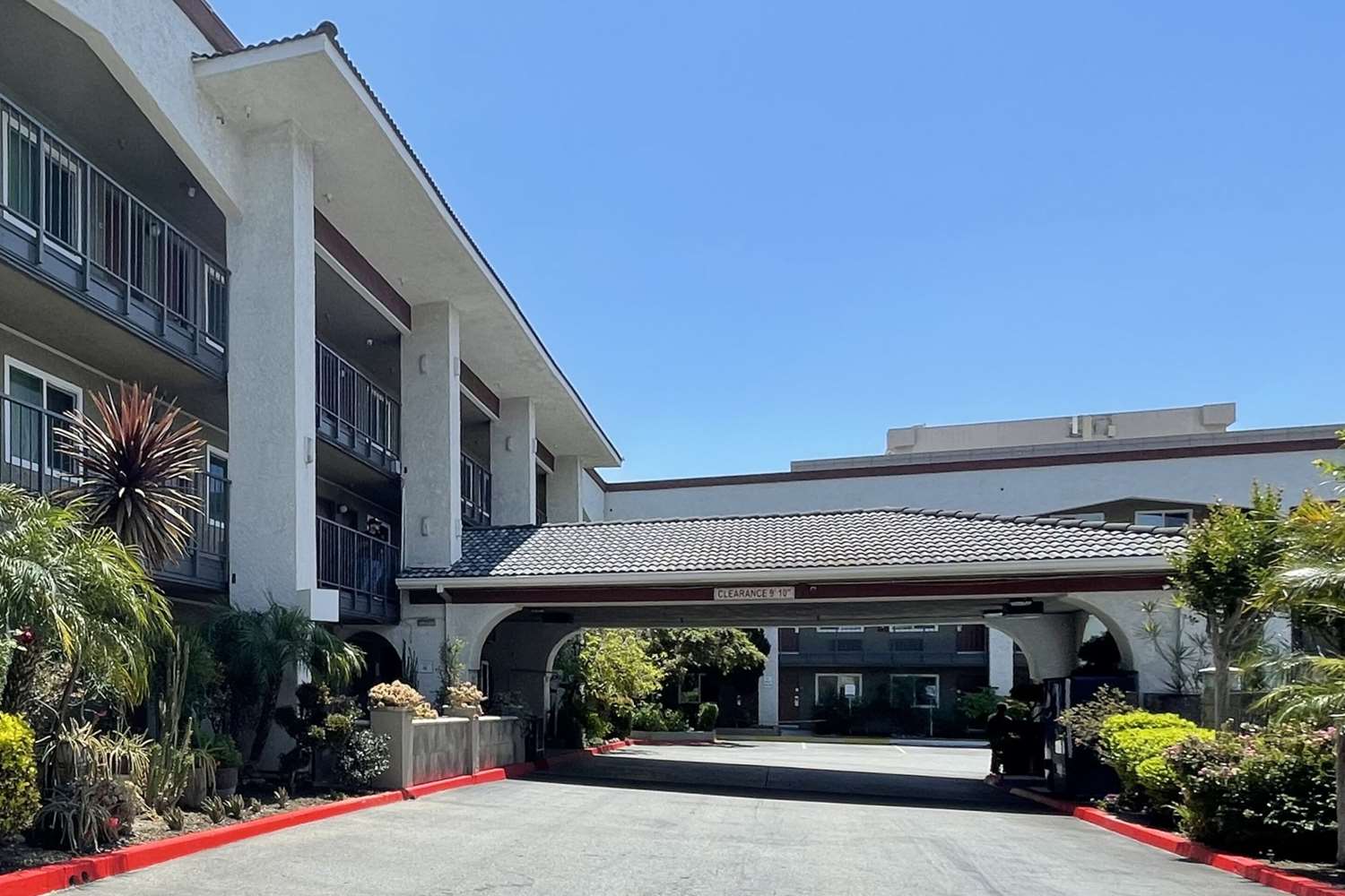 Фото Quality Inn Ontario Airport Convention Center