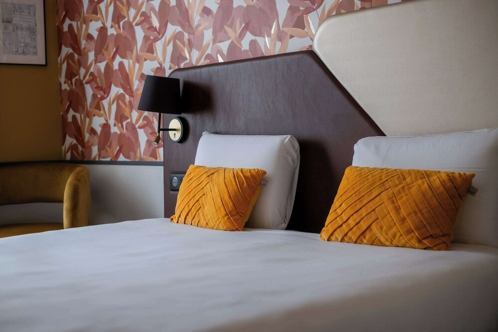 Фото Kyriad Paris 10 - Canal Saint Martin - Republique