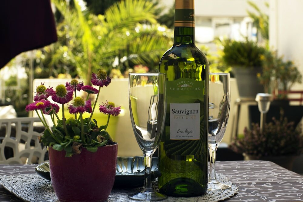 Фото Hôtel Bellevue Cannes