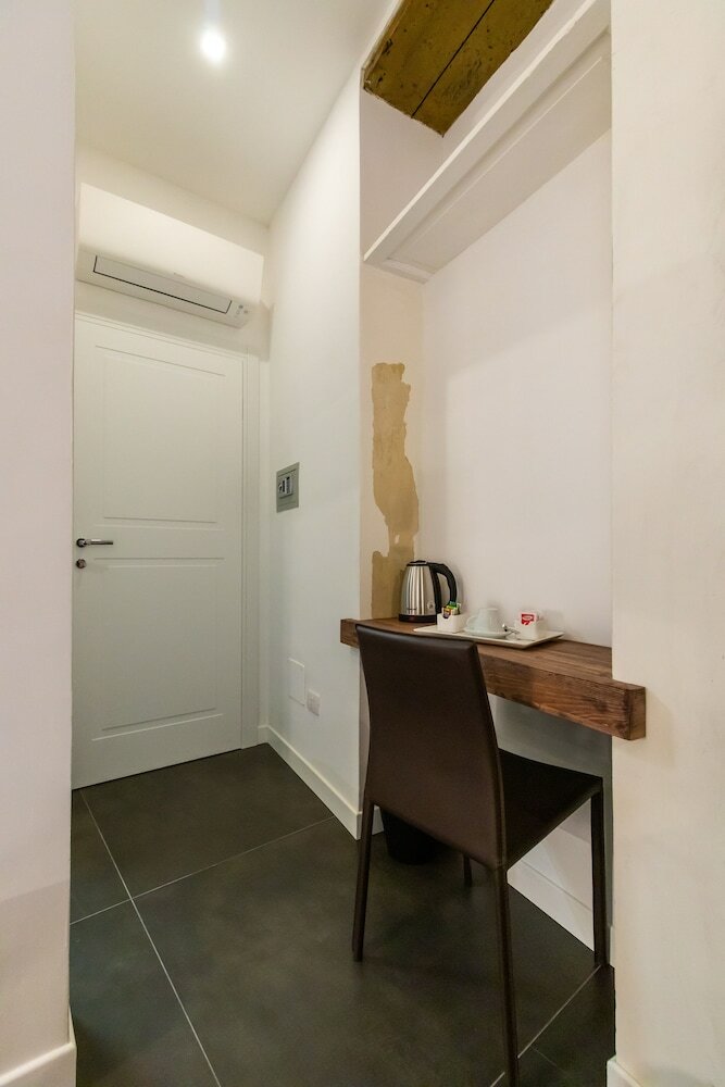 Фото Santa Chiara Inn