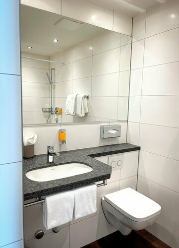 Внешний вид отеля Best Western Hotel Waldegg в Хорве, фото 5