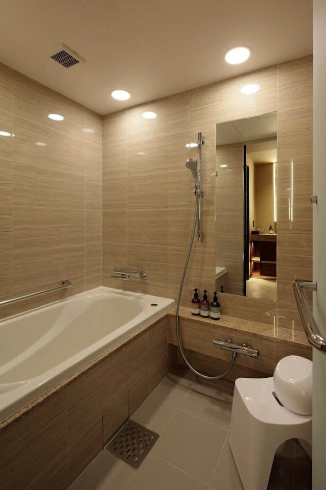 Фото Candeo Hotels Kyoto Karasuma Rokkaku