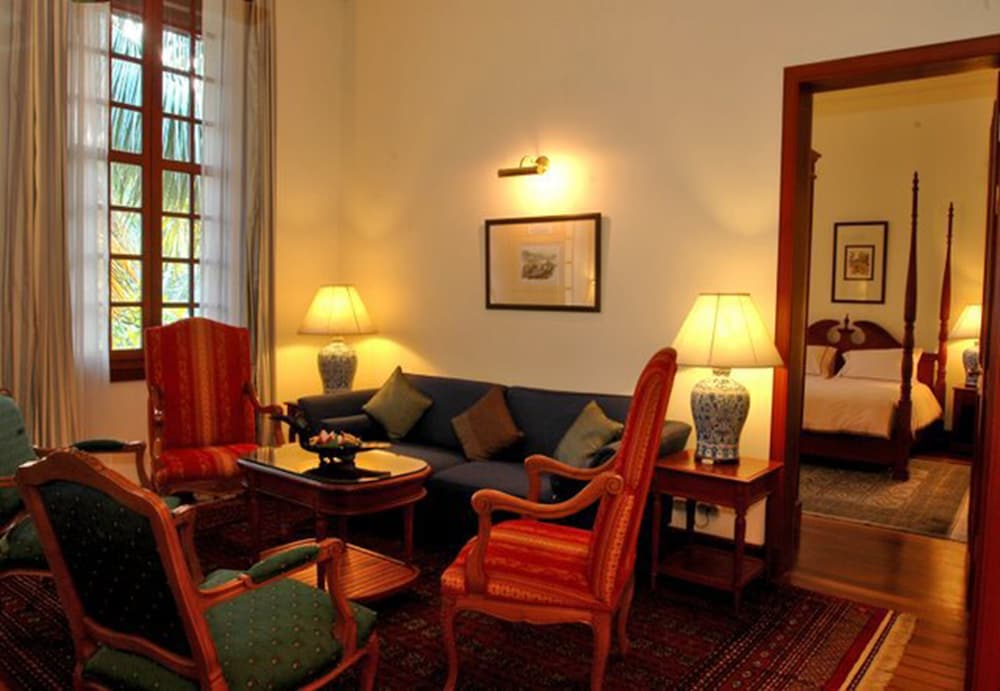 Фото Settha Palace Hotel