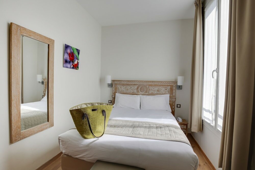 Фото Hôtel du Printemps