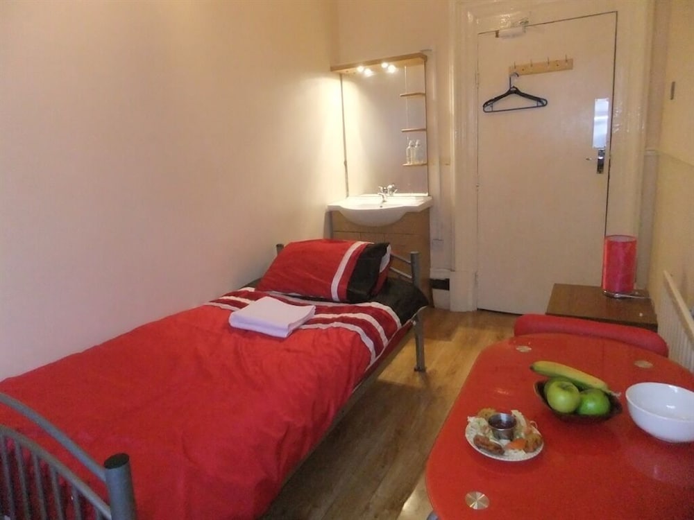 Фото Heavenly Nights Guest House