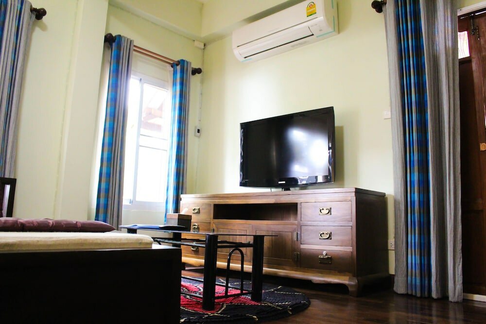 Фото Changmoi House