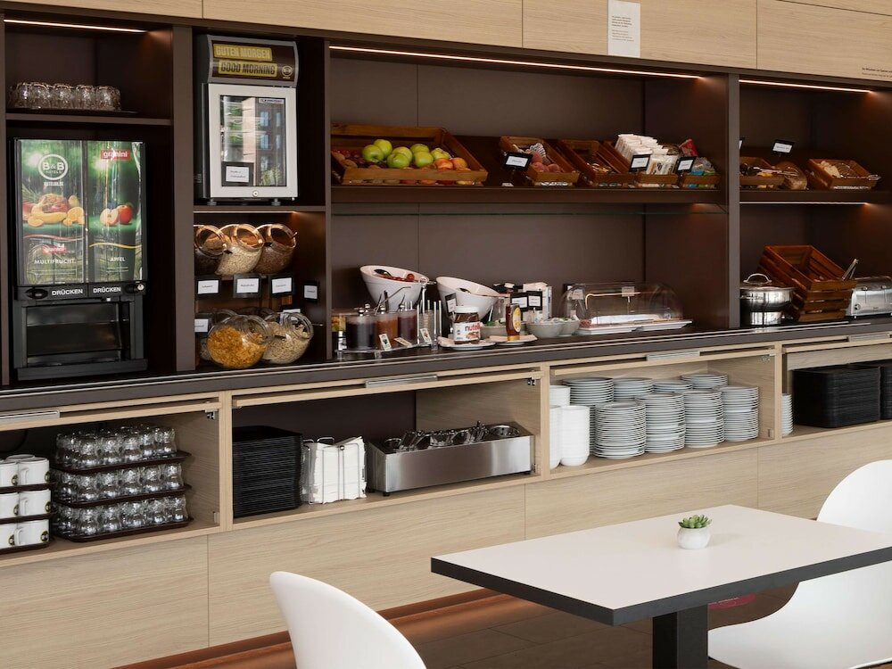 Фото B&B Hotel Kiel-City