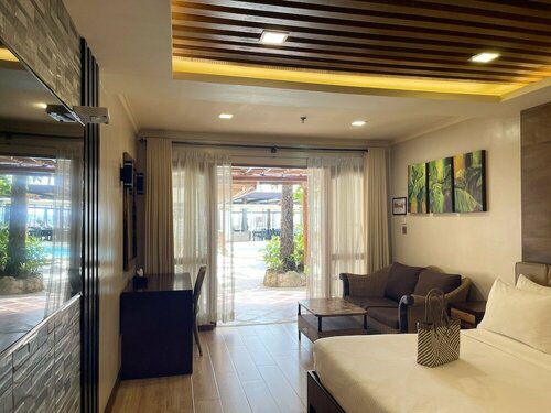 Внешний вид отеля Red Coconut Beach Hotel в Малае, фото 2