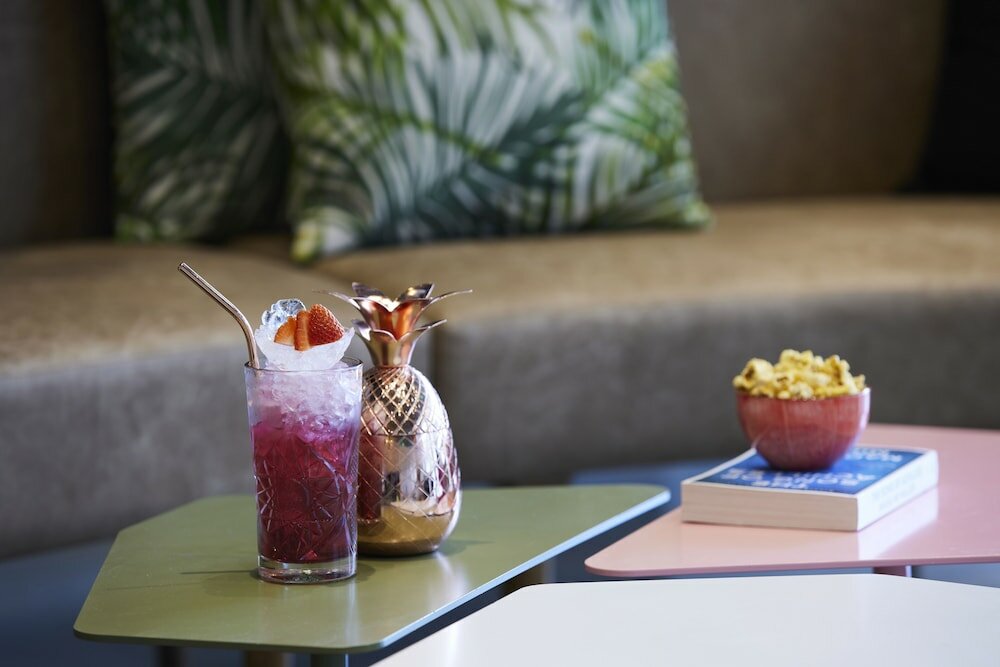 Фото Moxy Athens City