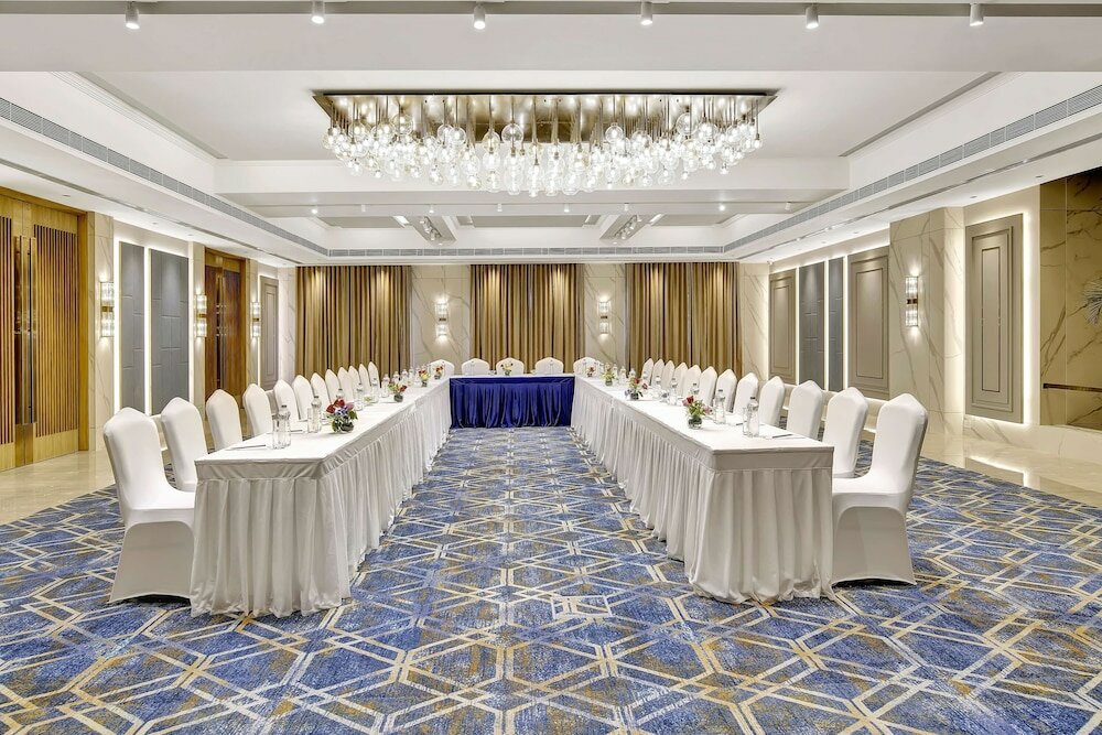 Фото Park Inn by Radisson Surat