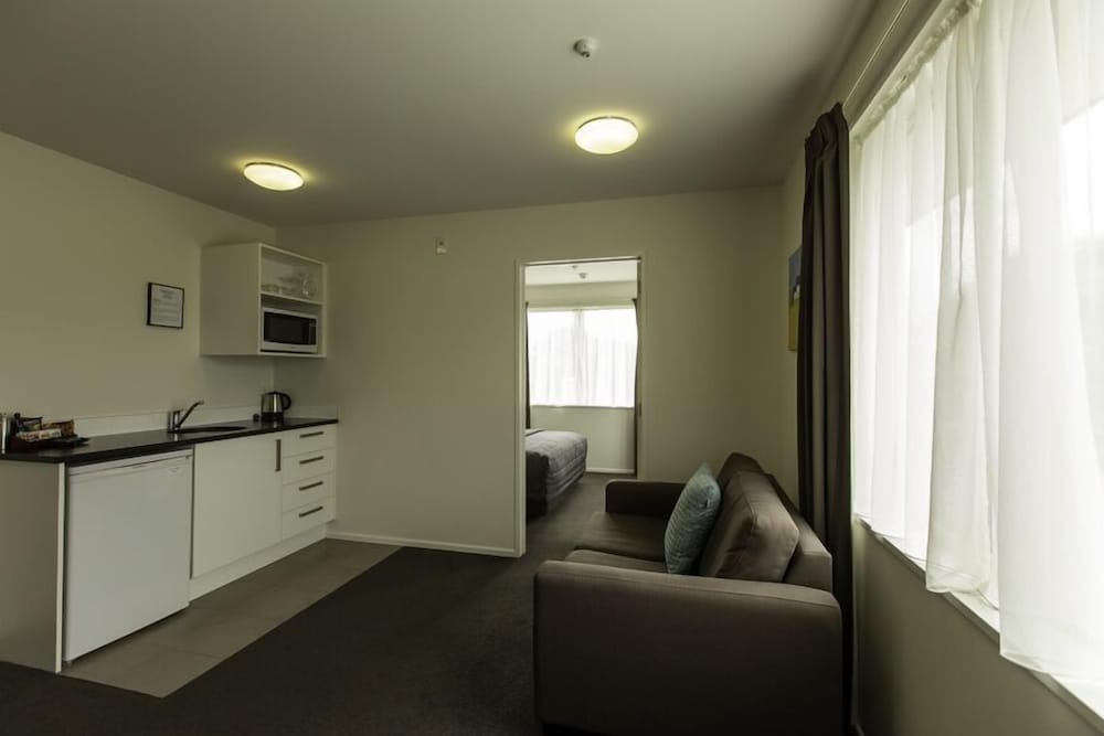 Фото Airport Palms Motel