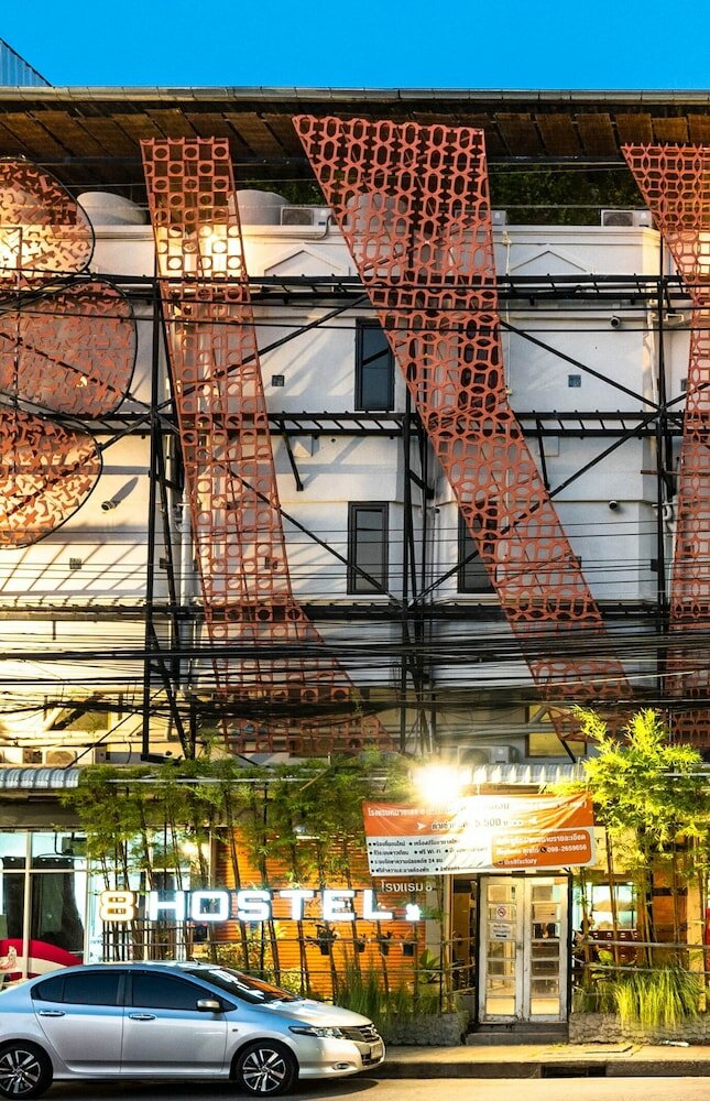 Фото The 8 Factory Hostel Phitsanulok