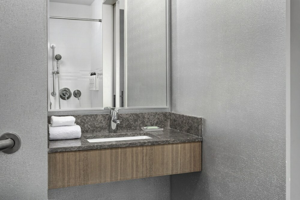 Фото Residence Inn by Marriott New York Queens