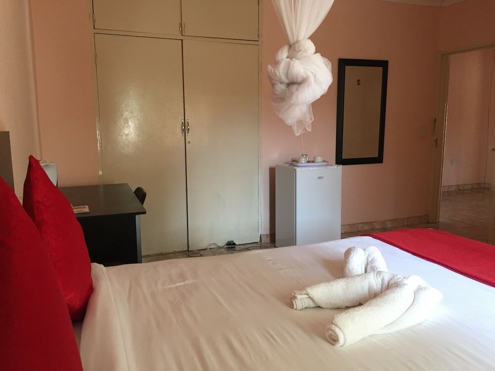 Фото Plateau Guest House