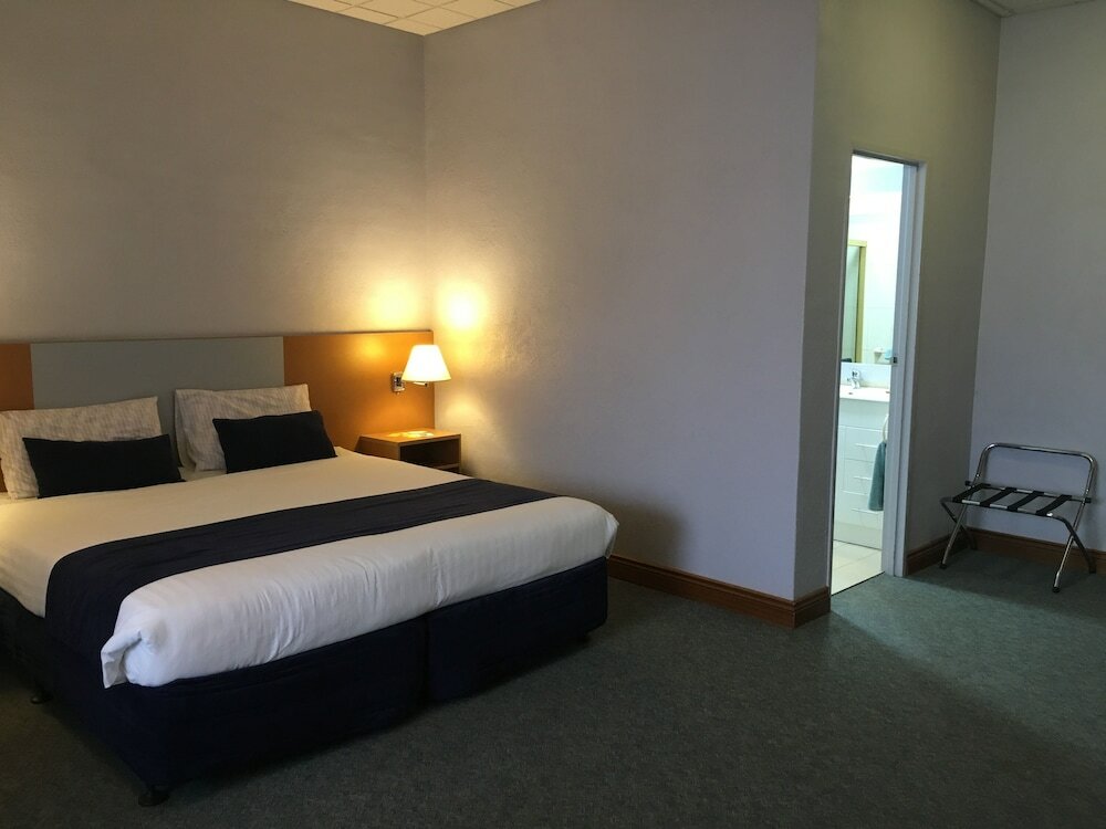 Фото Desert Cave Hotel