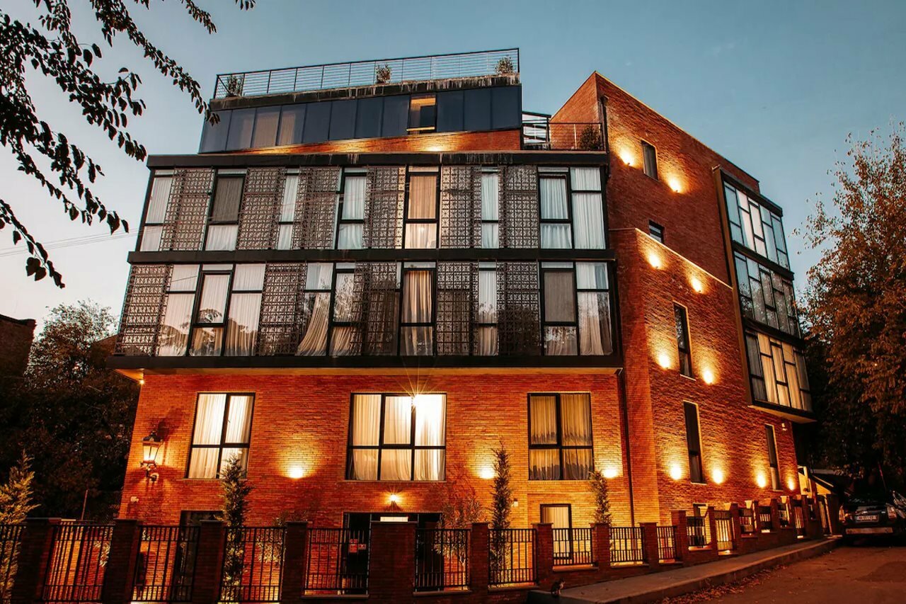 Фото отеля 1