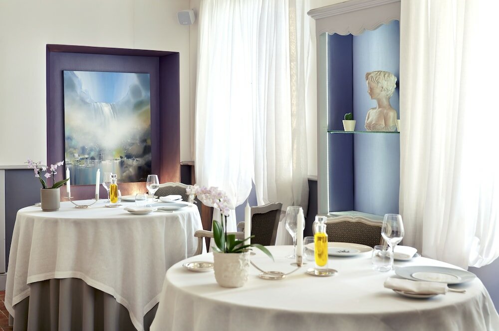 Фото La Bastide Saint Antoine