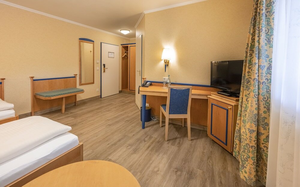 Фото Hotel Neuwirt