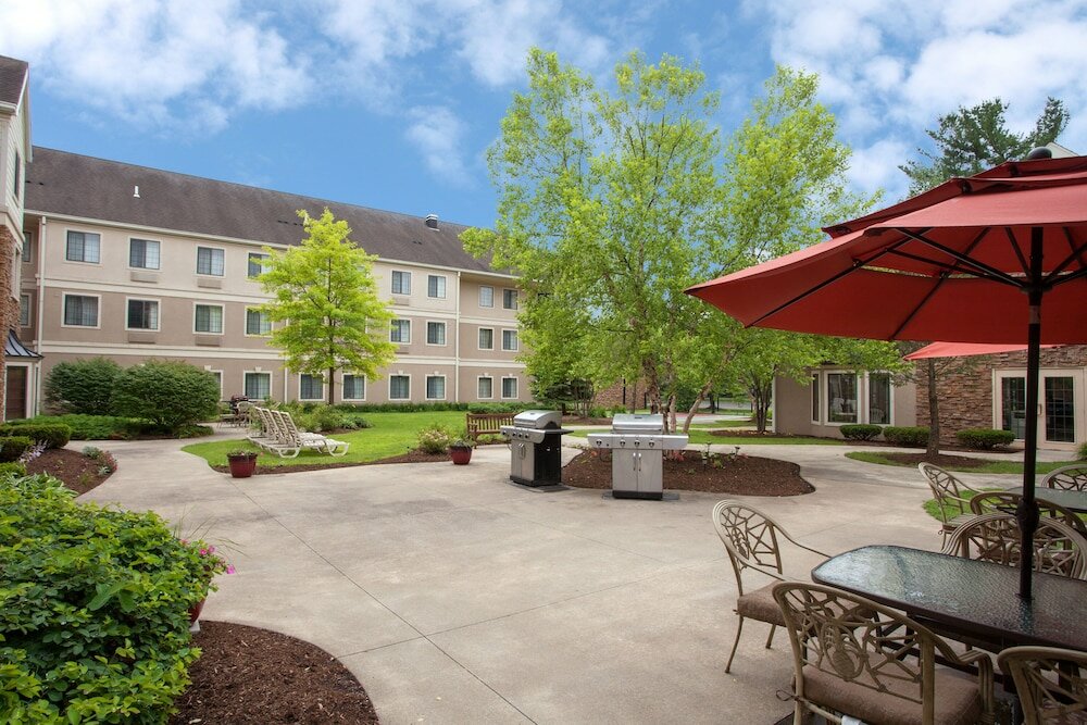 Фото Staybridge Suites Corning, an Ihg Hotel