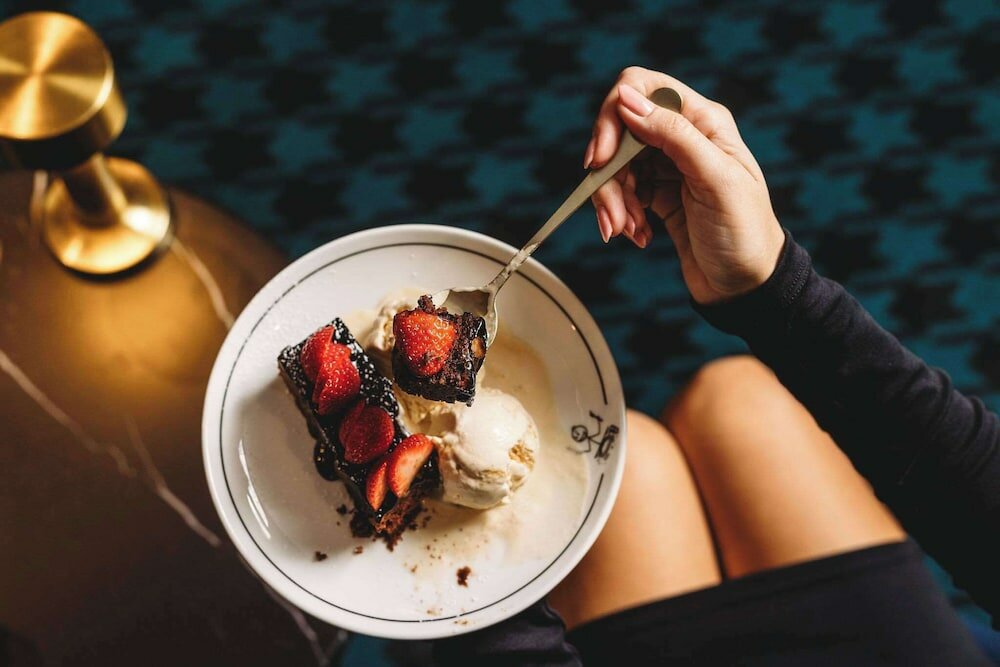 Фото The Capitol Hotel Sydney