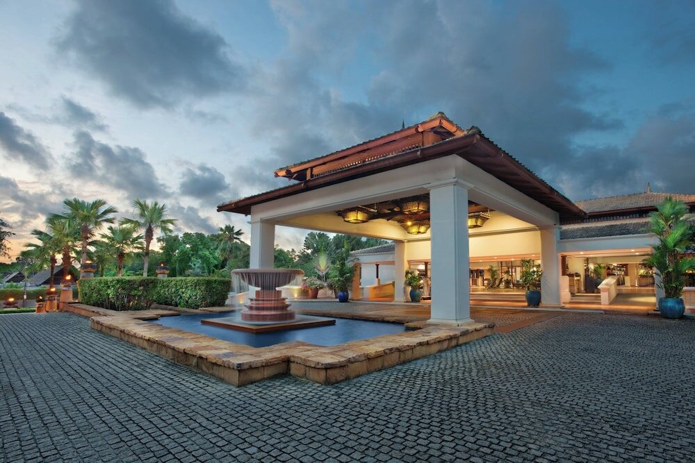 Фото Marriott's Phuket Beach Club