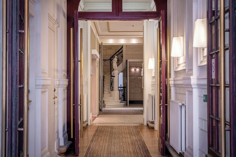 Фото Grand Hotel Francais