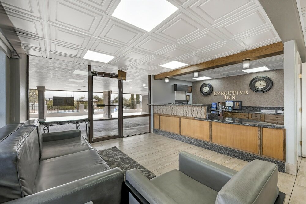 Фото Best Western Executive Inn