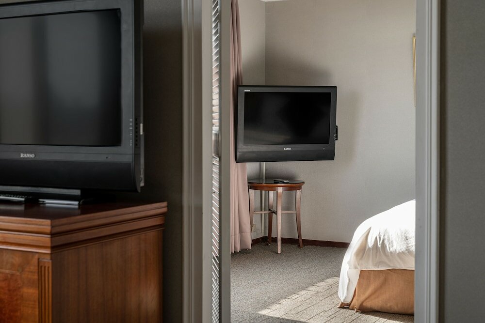 Фото Hotel j Metropolis