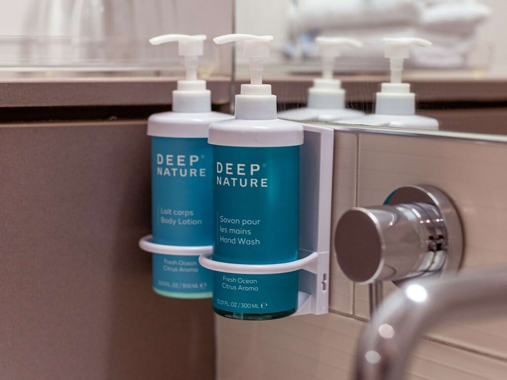 Фото Novotel Queenstown Lakeside