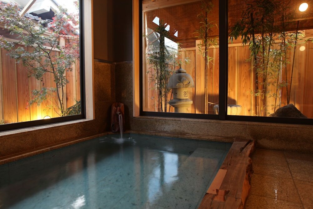 Фото Oiwakeya Ryokan