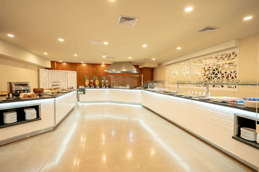 Фото Hodelpa Gran Almirante Hotel & Casino