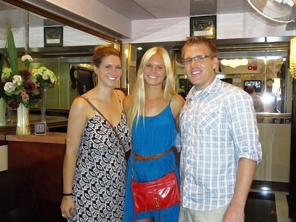 Фото Dhillon Hotel - Hostel