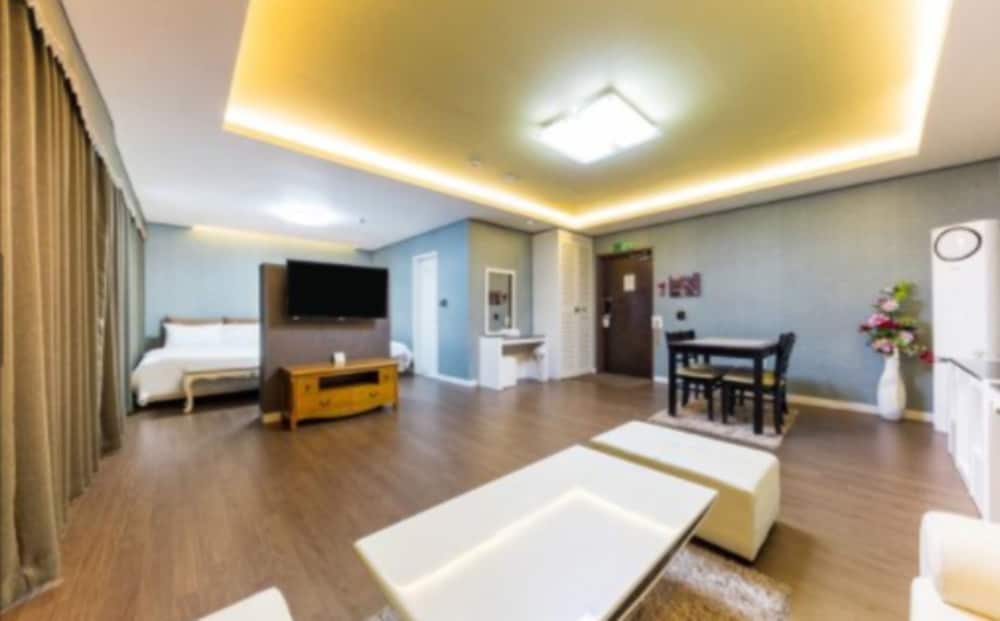 Фото Benikea Technovalley Hotel