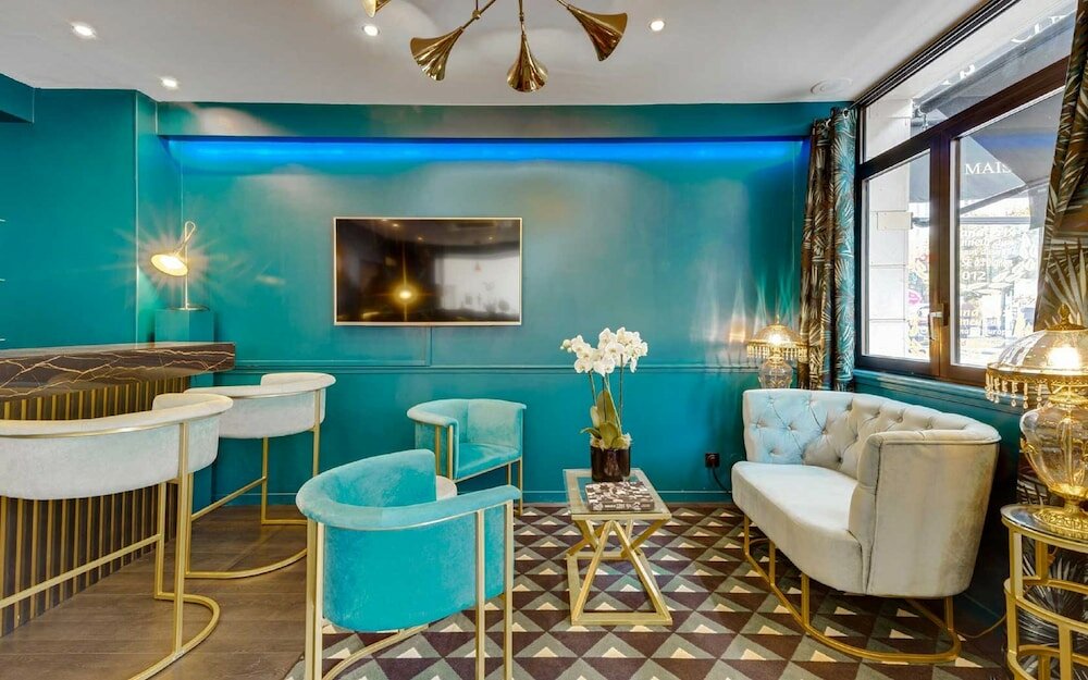 Фото Carladez Cambronne